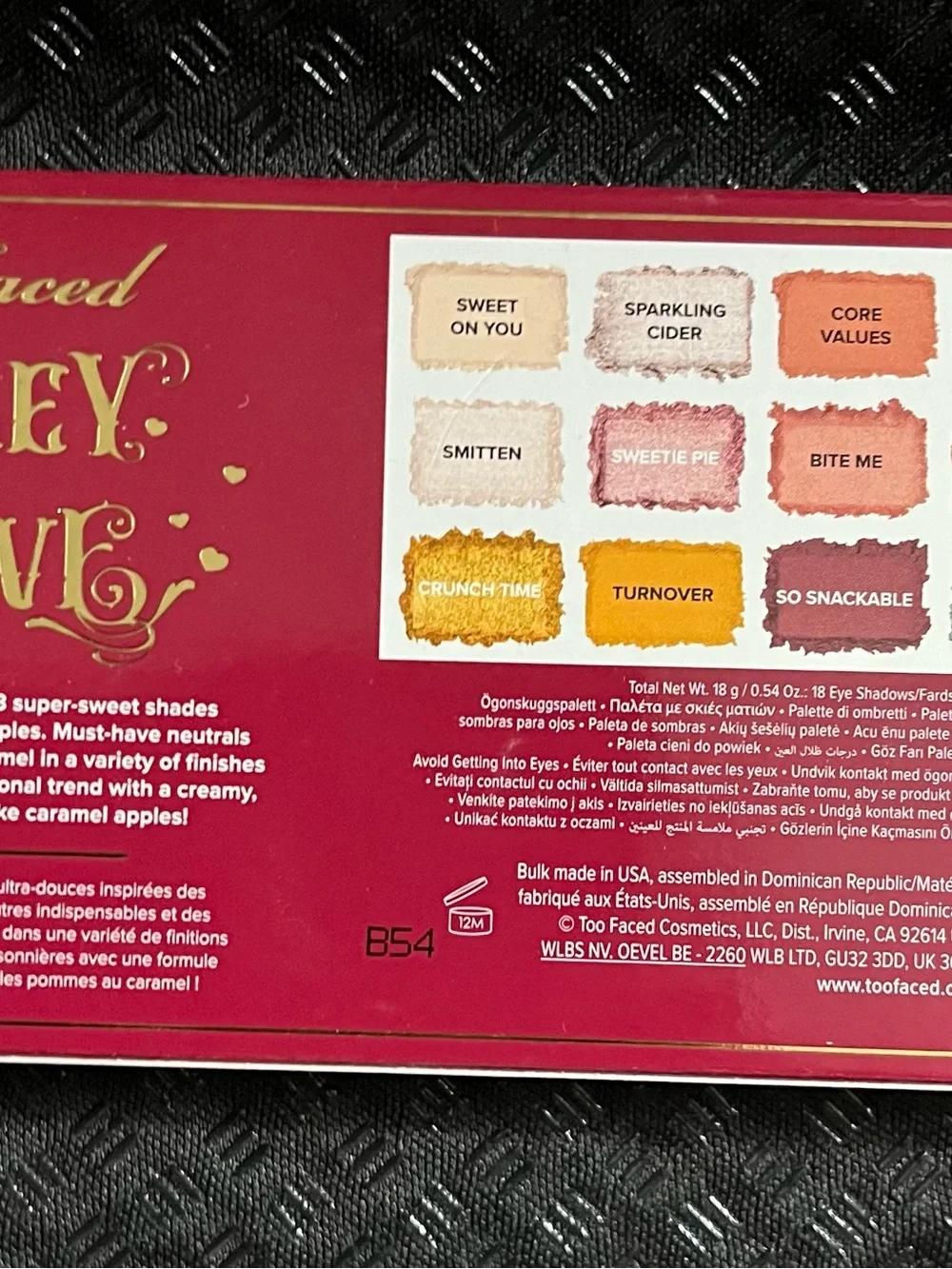 Decor label on product packaging